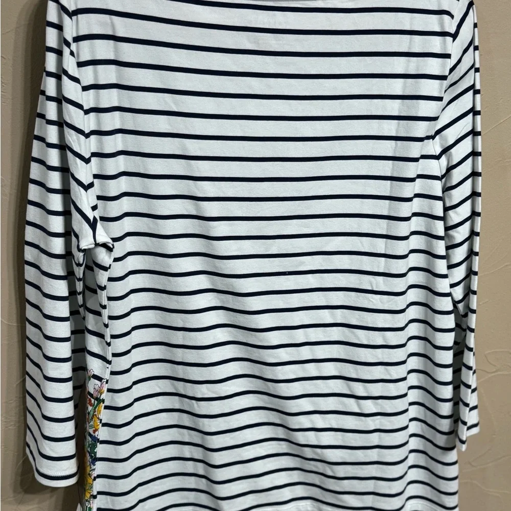 Talbots White & Black Striped Fitted Floral Embellished Long Sleeve Tee NWT - Picture 3 of 5